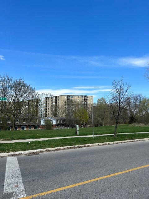 460 Sandringham Crescent, London, ON à vendre Photo du bâtiment- Image 1 de 1