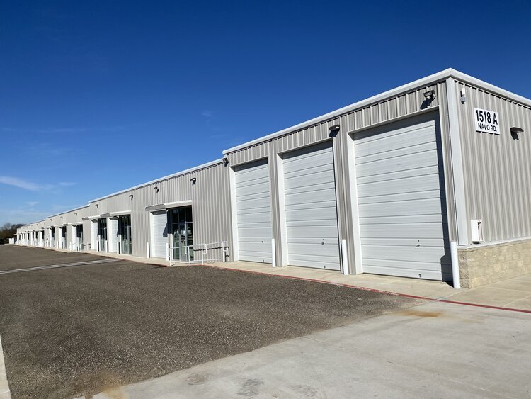 1518 Navo Rd, Aubrey, TX à louer - Photo du bâtiment - Image 3 de 6