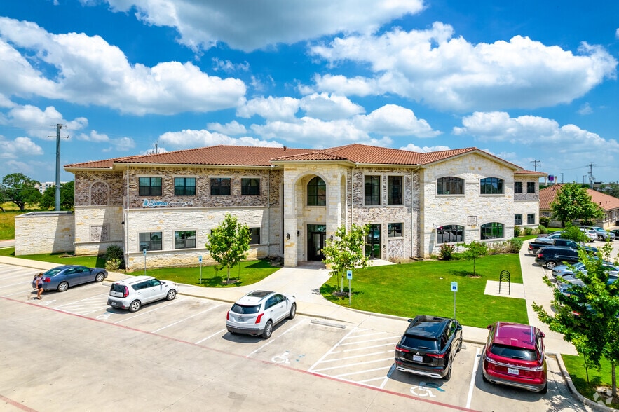 1314 E Sonterra Blvd, San Antonio, TX à louer - Photo du bâtiment - Image 1 de 3