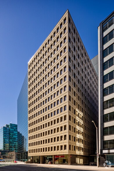 85 Albert St, Ottawa, ON for lease - Building Photo - Image 2 of 32