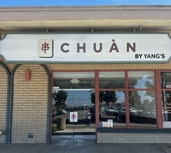 13824 Red Hill Ave, Tustin, CA à louer Photo du bâtiment- Image 1 de 12