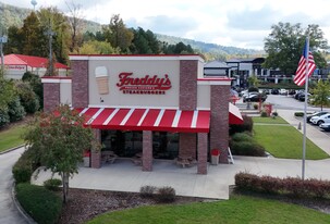 Freddy's Frozen Custard & Steakburgers - NNN Property