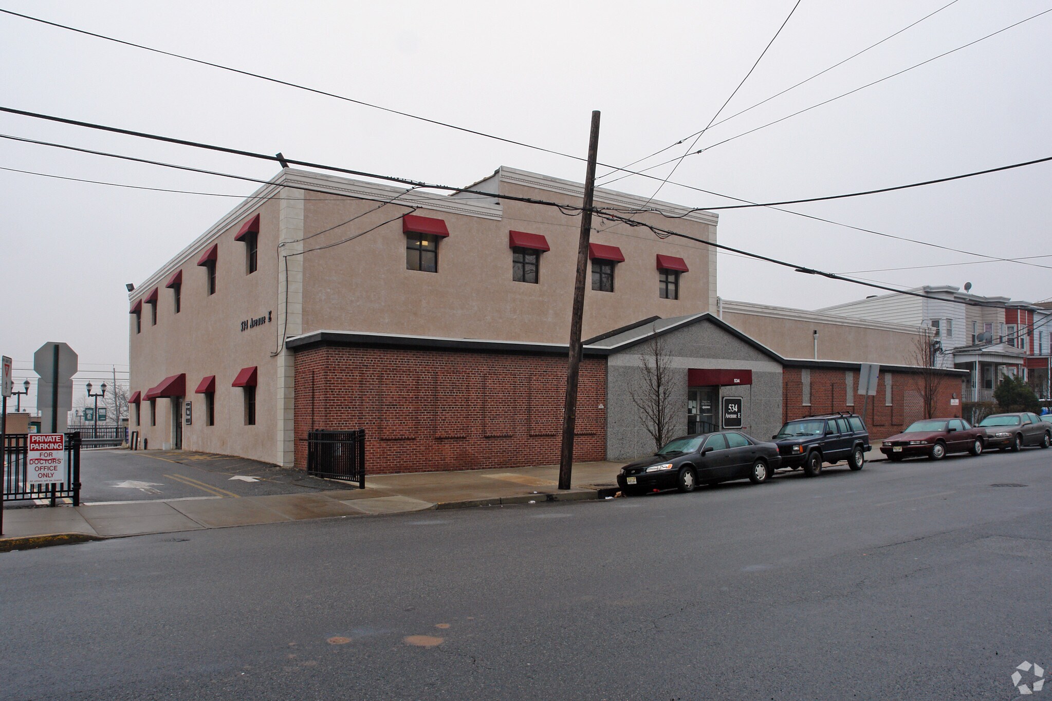 534-548 Avenue E, Bayonne, NJ à vendre Photo du bâtiment- Image 1 de 17