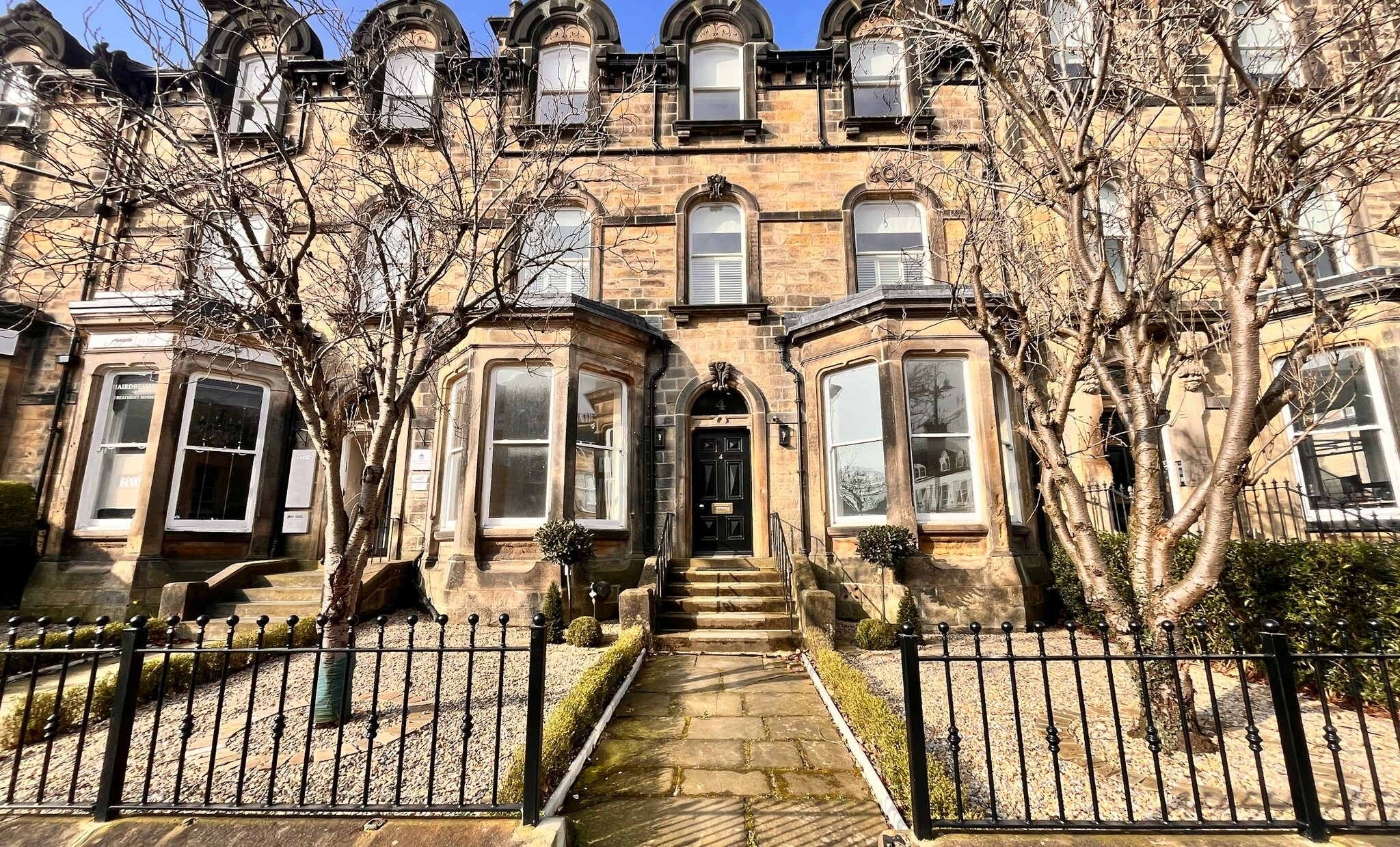 4 Princes Sq, Harrogate for lease Building Photo- Image 1 of 8