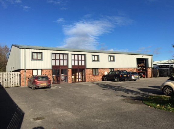 4-6 The Industrial Estate, Sheriff Hutton for lease - Primary Photo - Image 1 of 1