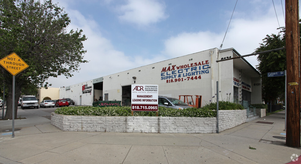 14909-14911 Calvert St, Van Nuys, CA for sale - Primary Photo - Image 1 of 1