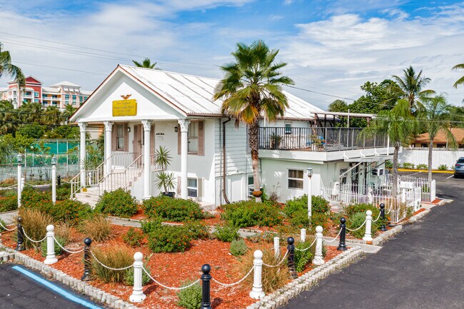 Plus de détails pour 704 N Dixie Hwy, Lantana, FL - Services hôteliers à vendre