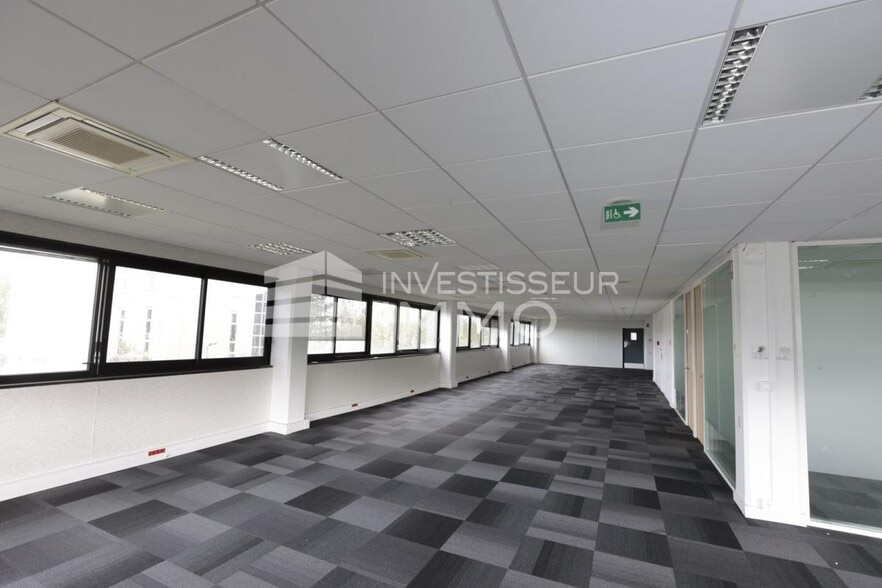 Bureau dans Massy à louer - Photo intérieure - Image 2 de 15