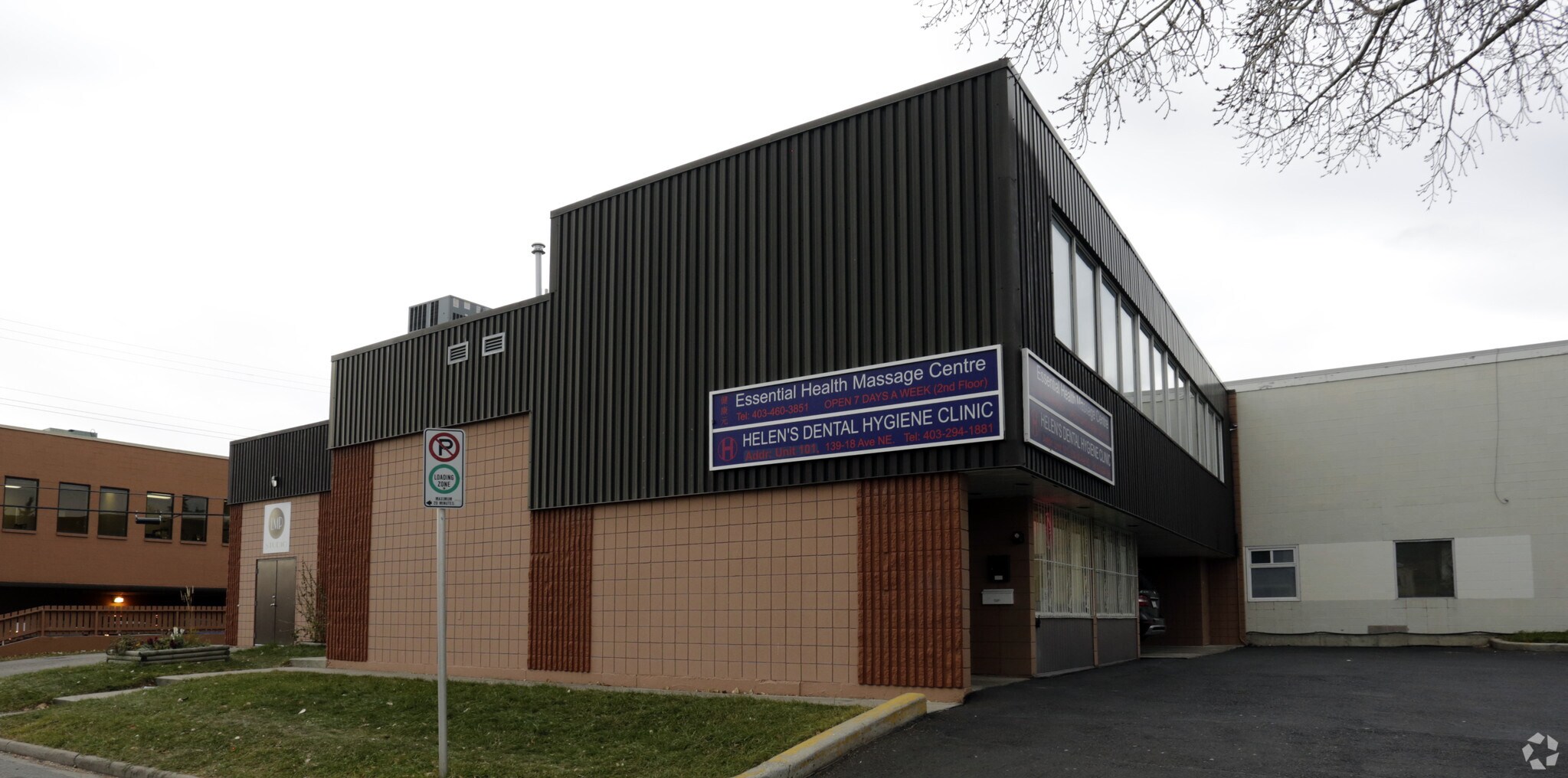 135-139 18 Av NE, Calgary, AB à vendre Photo principale- Image 1 de 1