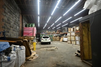 152-156 Badger Ave, Newark, NJ for lease Interior Photo- Image 1 of 6
