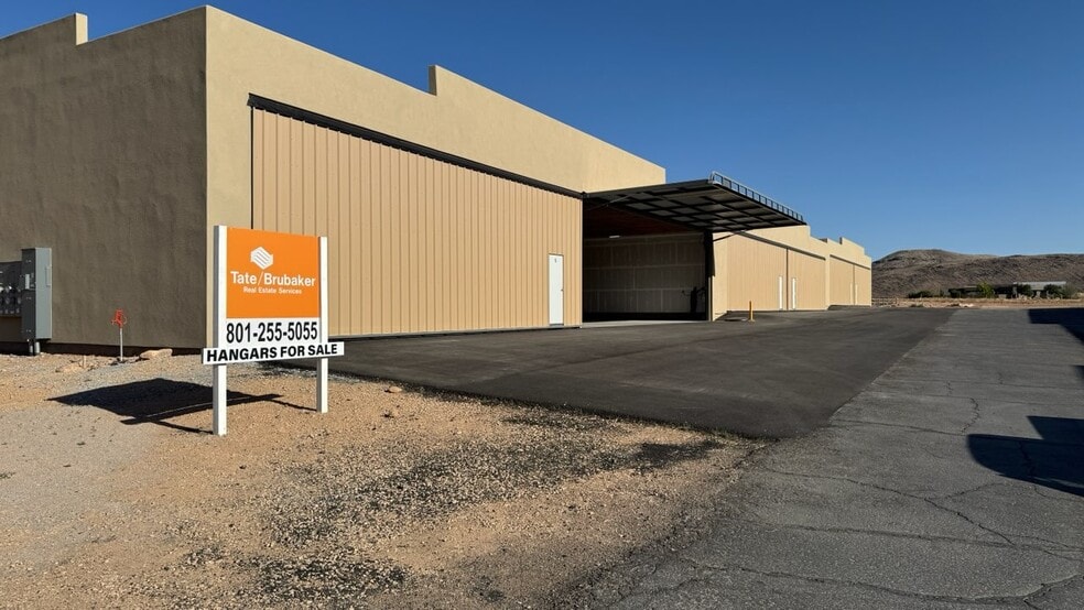 1403 W 4490 S, Hurricane, UT à vendre - Photo du bâtiment - Image 2 de 15