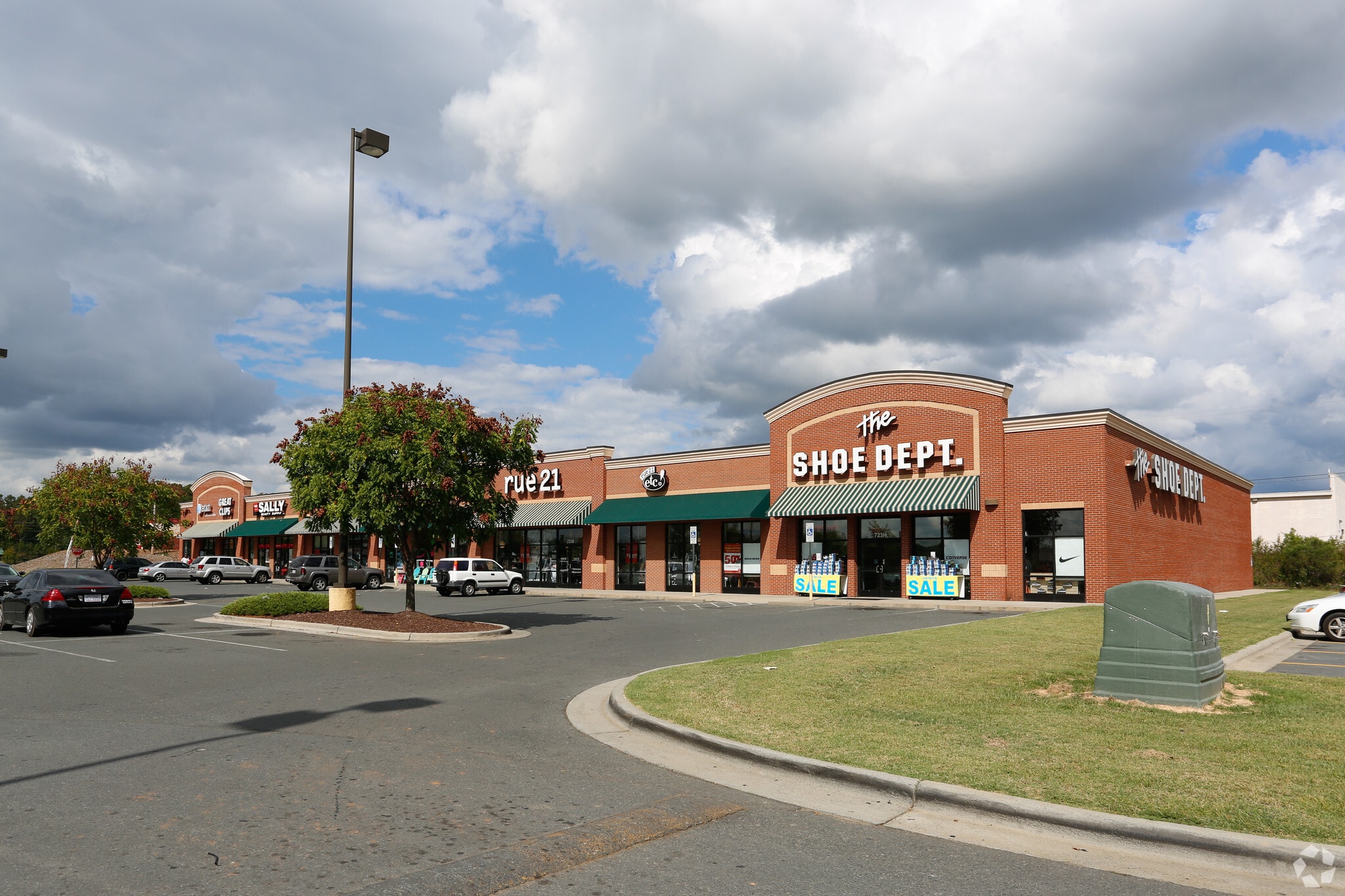 723 Leonard Ave, Albemarle, NC à louer Photo principale- Image 1 de 9