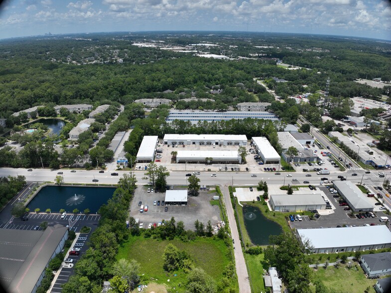 4949 Sunbeam Rd, Jacksonville, FL for lease - Matterport Community - Image 2 of 25