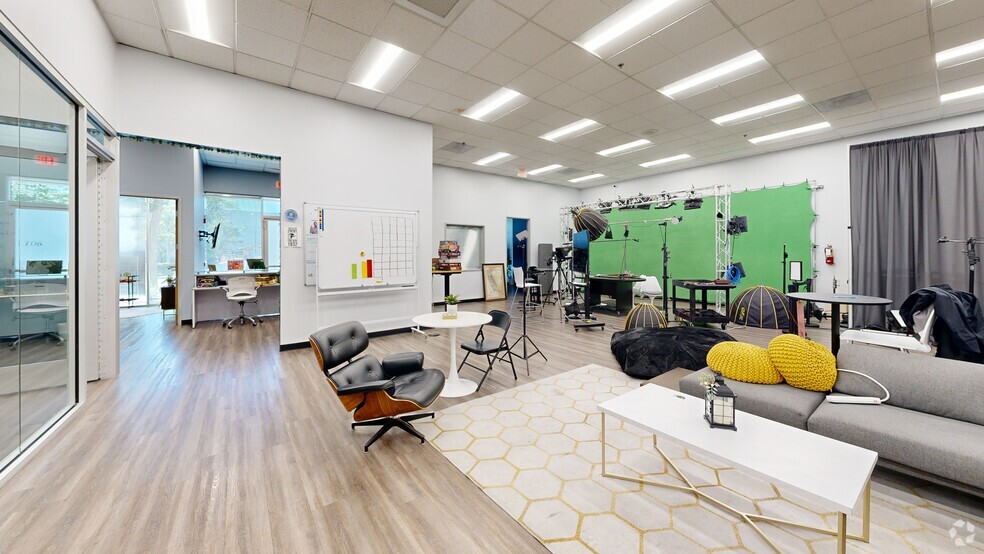 4100 Jurupa St, Ontario, CA for lease - Matterport 3D Scan - Image 2 of 18