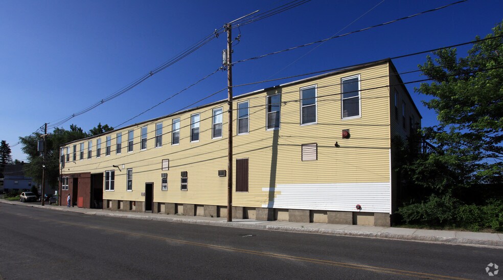 180 Franklin St, Framingham, MA for lease - Building Photo - Image 2 of 6