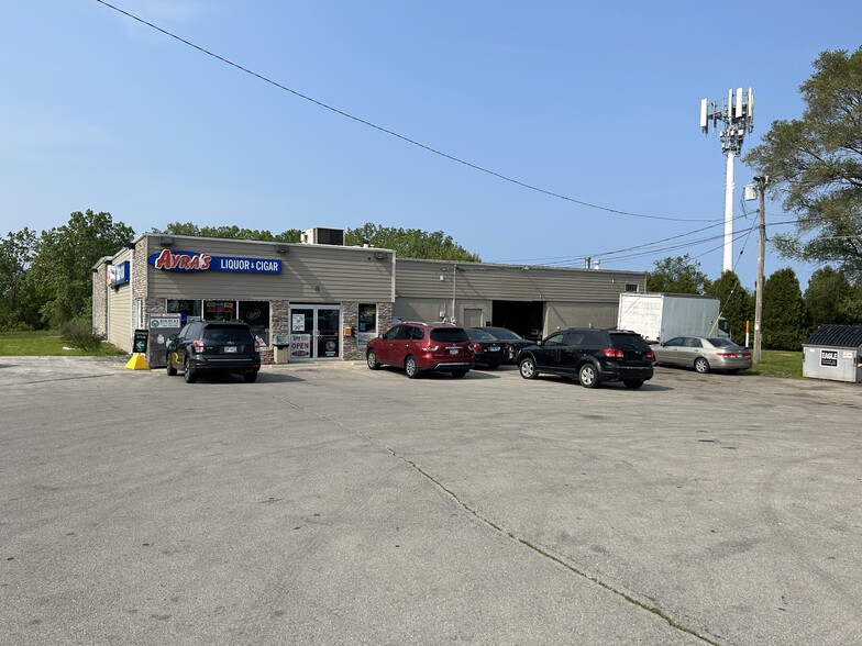 2121 Ole Davidson Rd, Racine, WI for sale - Building Photo - Image 1 of 1