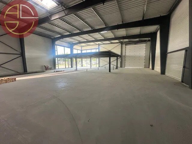 Industrial in Beauzelle for lease - Building Photo - Image 3 of 6