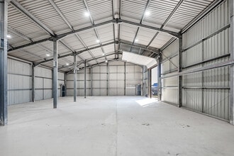 9 Linkwood Pl, Elgin for lease Interior Photo- Image 1 of 7