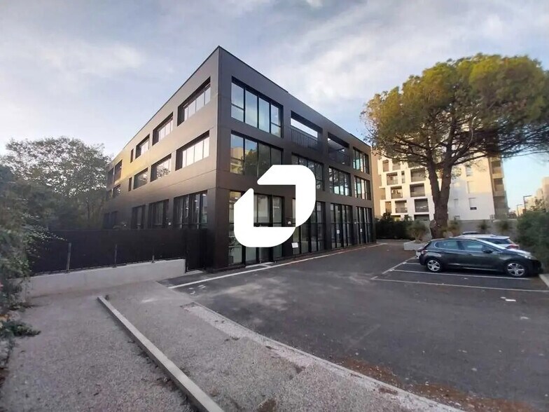 Office in Montpellier for sale - Building Photo - Image 3 of 8