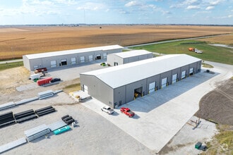 1407 NW Laurel St, Elkhart, IA - AÉRIEN Vue de la carte - Image1