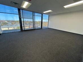 3525 W Peterson Ave, Chicago, IL for lease Building Photo- Image 2 of 3