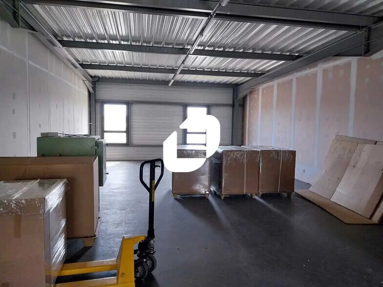 Office in Grabels for lease - Building Photo - Image 3 of 8