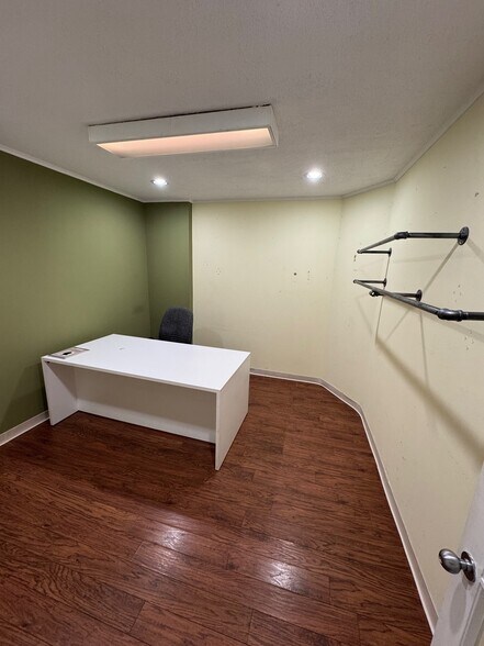 32716-32744 Franklin Rd, Franklin, MI à vendre - Photo intérieure - Image 3 de 9