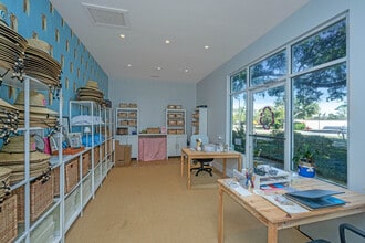 234 Mathis Ferry Rd, Mount Pleasant, SC à louer Photo intérieure- Image 2 de 12