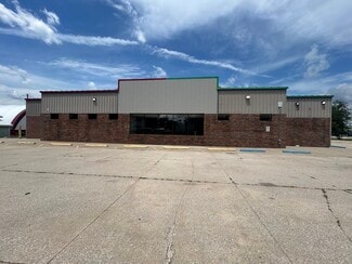 More details for 109 E Clark St, La Plata, MO - Flex for Lease