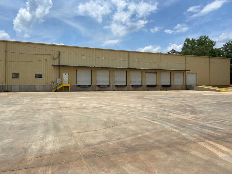 3011 Clark Ave, Albany, GA for lease - Building Photo - Image 3 of 5