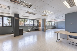 Office in Barcelona, Barcelona for lease Interior Photo- Image 2 of 35