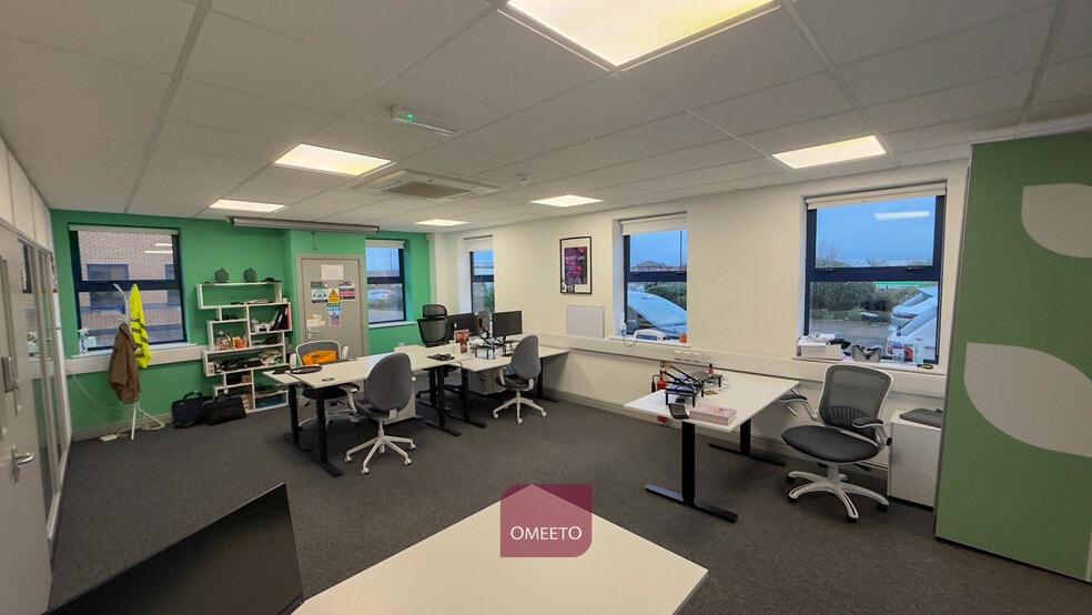 2 Victoria Way, Derby for lease - Building Photo - Image 3 of 11