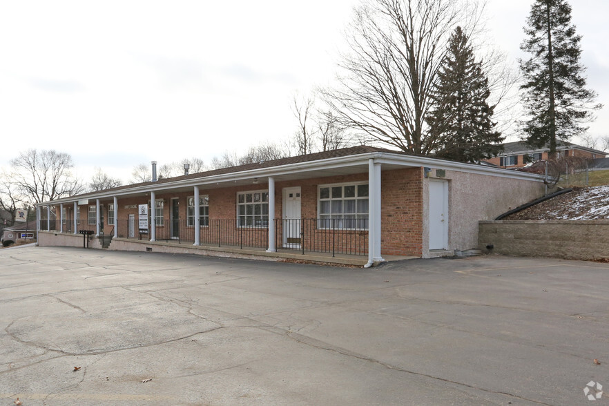 2000 E Racine St, Janesville, WI for sale - Primary Photo - Image 1 of 1