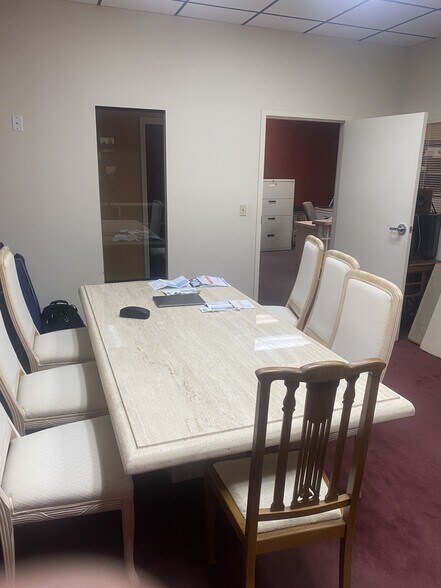 3023 Eastland Blvd, Clearwater, FL à vendre - Photo du bâtiment - Image 3 de 8