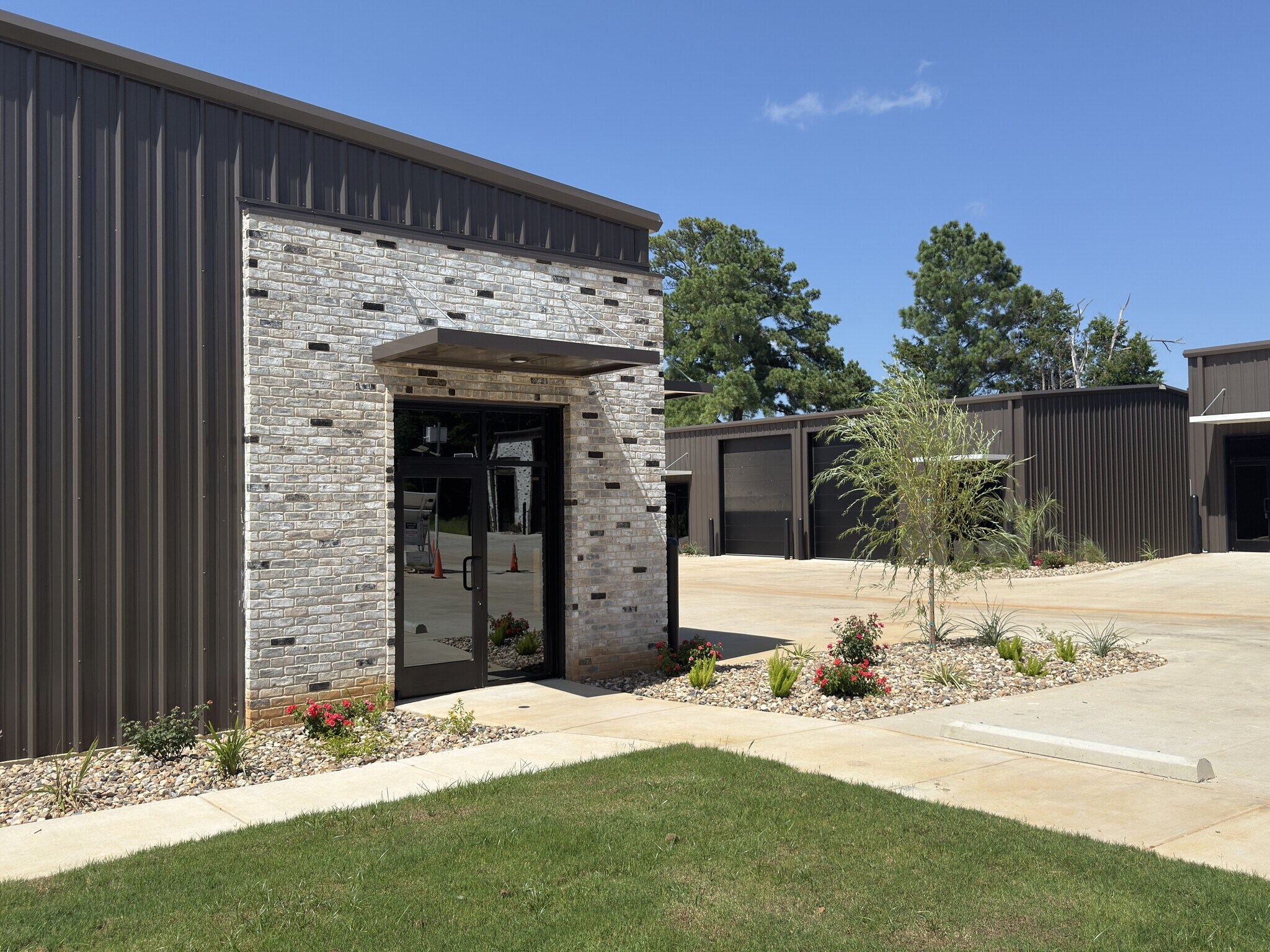 12173 State 64 hwy, Tyler, TX à louer Photo du bâtiment- Image 1 de 16