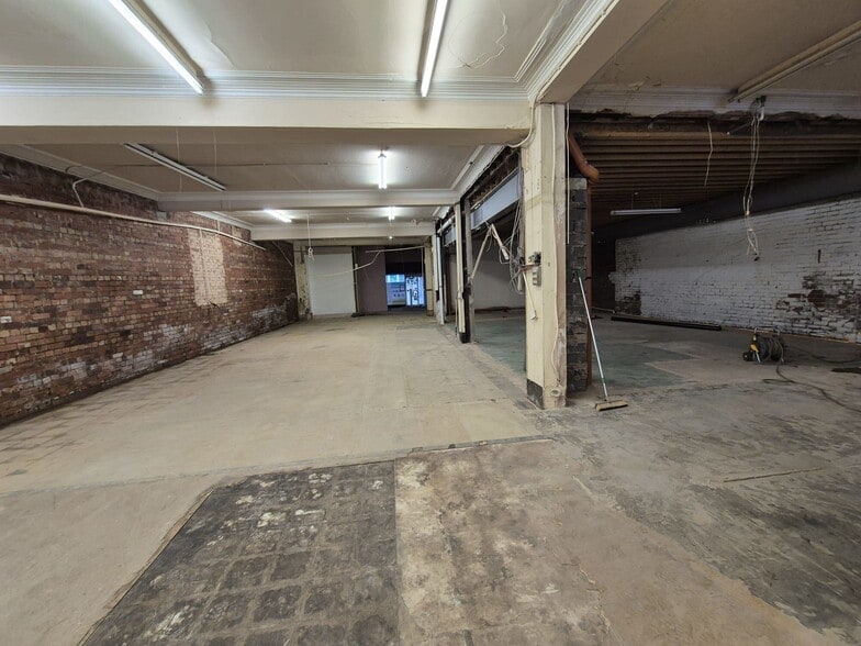 47-51 Silver St, Doncaster à louer - Photo du bâtiment - Image 3 de 5