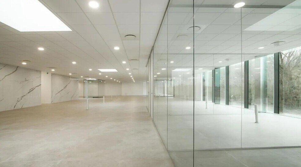 Flex dans Le Mesnil-Amelot à louer - Photo intérieure - Image 3 de 10