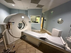 2200 W Eau Gallie Blvd, Melbourne, FL for lease Interior Photo- Image 2 of 4