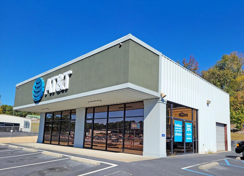 1628 Pelham Rd S, Jacksonville, AL à vendre - Photo du bâtiment - Image 3 de 6