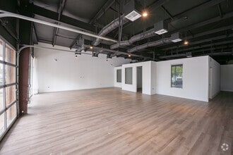 12100 Collegiate Way, Orlando, FL for lease Interior Photo- Image 2 of 7