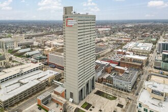 110 E Wayne St, Fort Wayne, IN - AERIAL  map view
