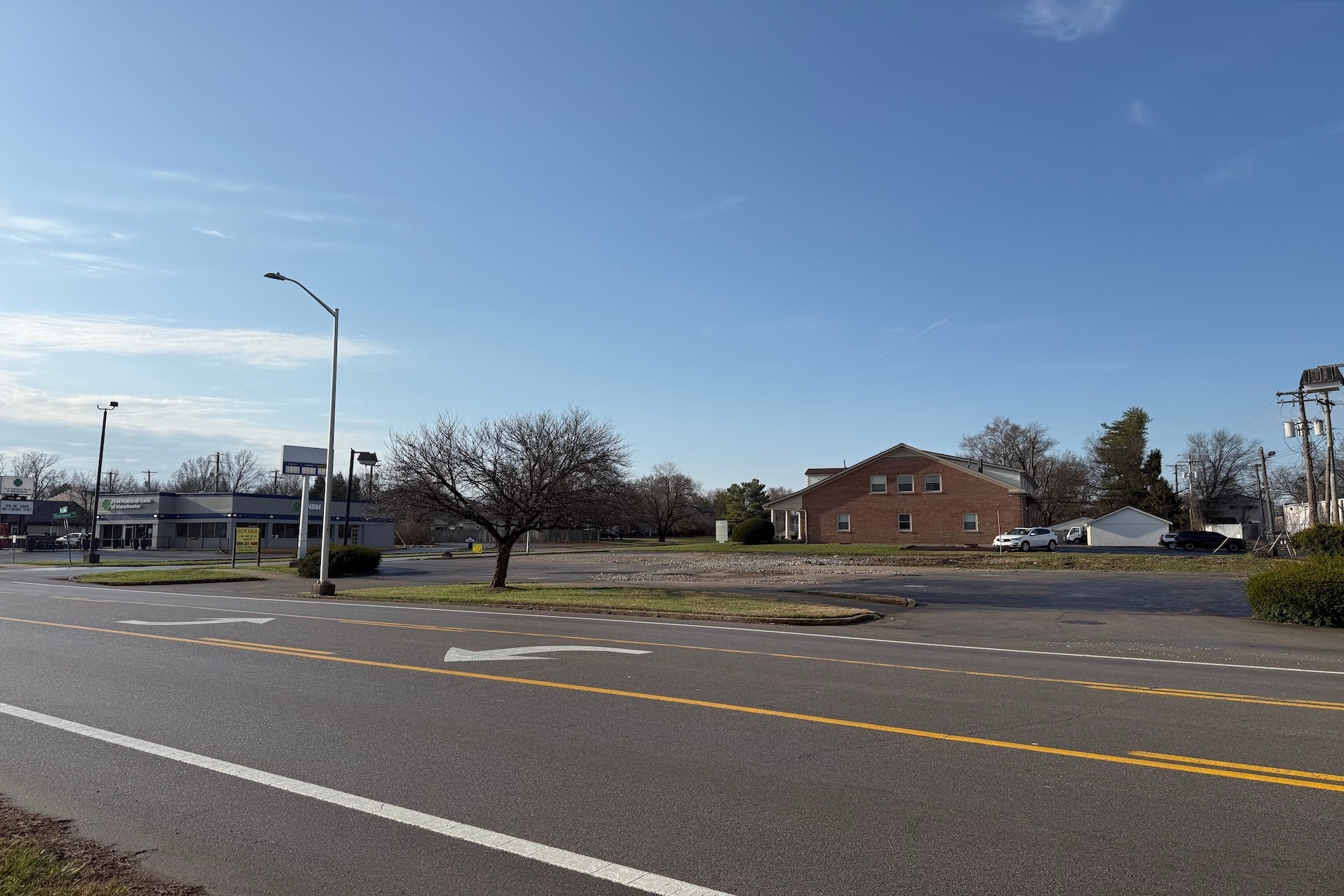 216 Southland Dr, Lexington, KY for sale Primary Photo- Image 1 of 5