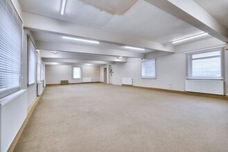 4 Tarbet St, Gourock for lease Interior Photo- Image 1 of 3