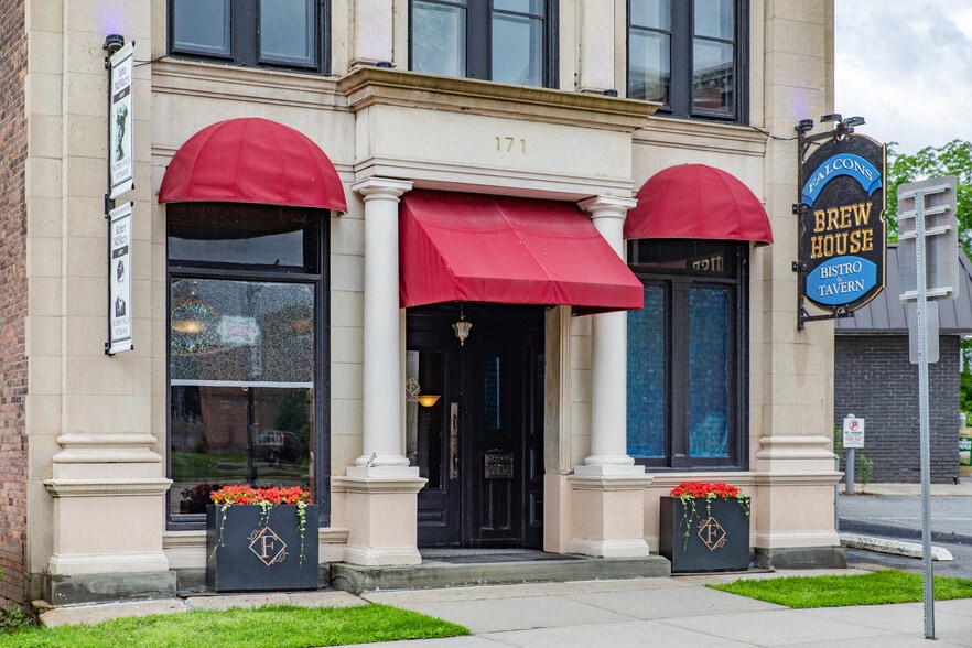 171 Main St, Hudson Falls, NY for sale - Building Photo - Image 2 of 23