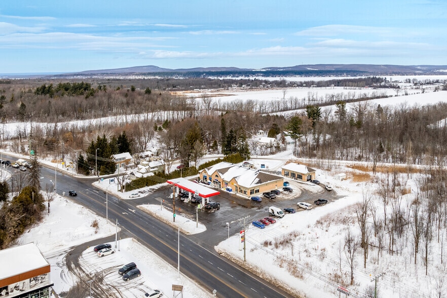 3235-3239 Rte Harwood, Vaudreuil-dorion, QC à vendre - Aérien - Image 2 de 4