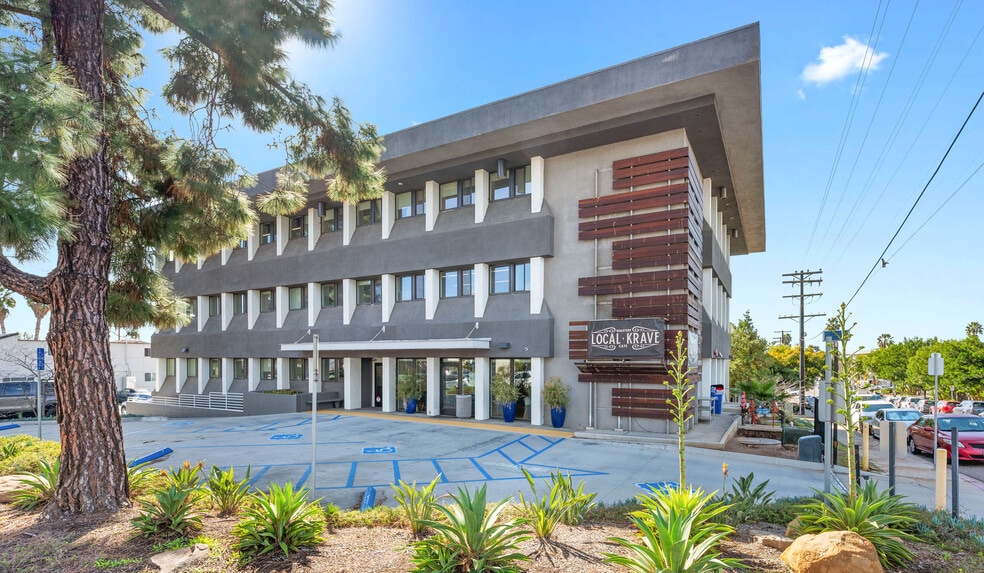 3033 Bunker Hill St, San Diego, CA for lease - Primary Photo - Image 1 of 7