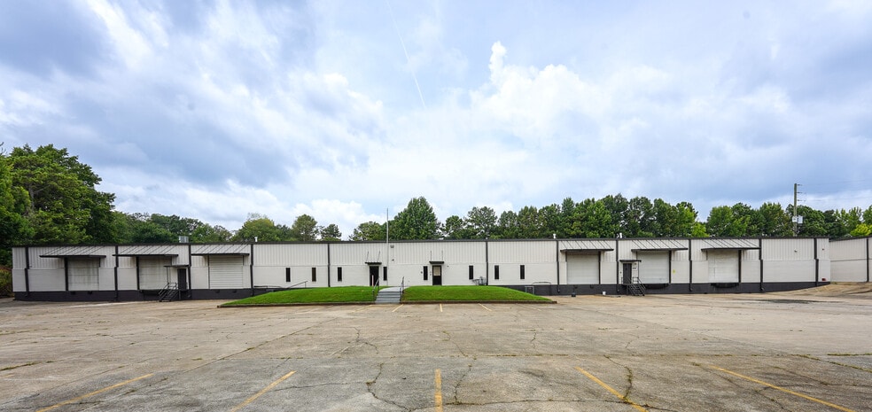 1125 Hayes Industrial Dr, Atlanta, GA for sale - Building Photo - Image 3 of 11