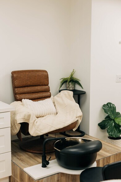 6601-6611 S Rural Rd, Tempe, AZ à louer - Photo du bâtiment - Image 3 de 27