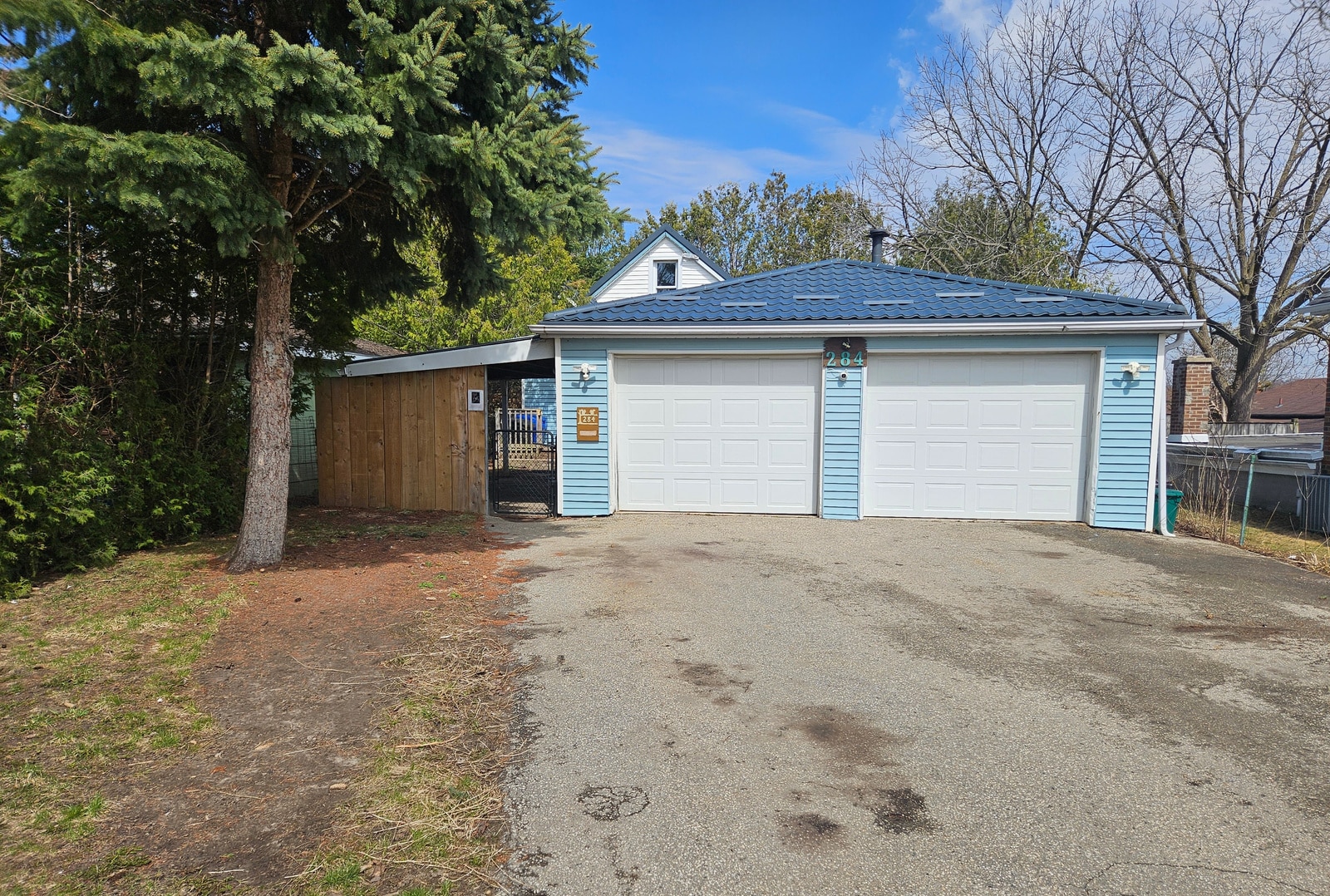 284 Lawrence Av, Kitchener, ON à vendre Photo du bâtiment- Image 1 de 4