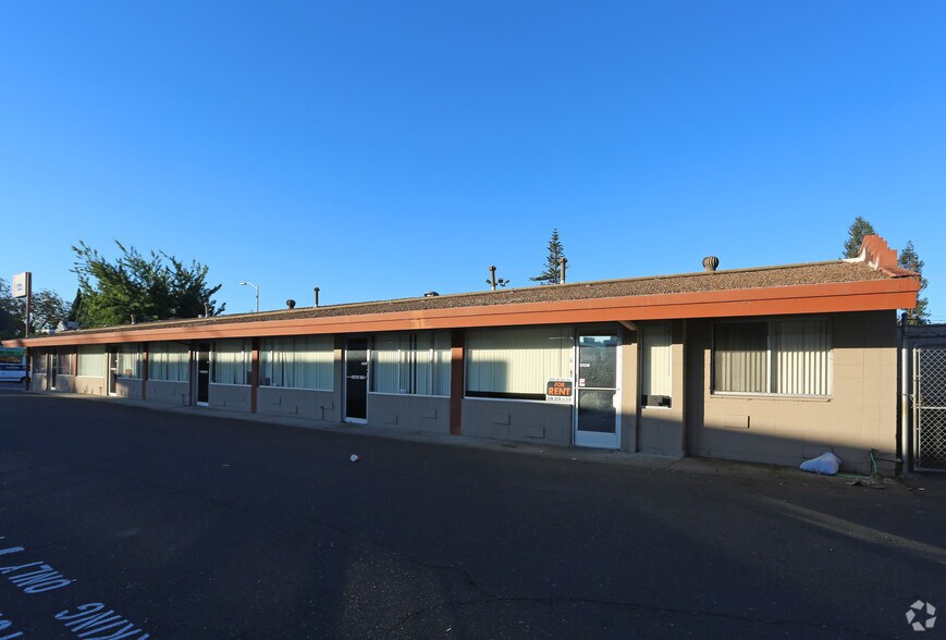 720-728 A St, Hayward, CA à louer - Photo du bâtiment - Image 2 de 11